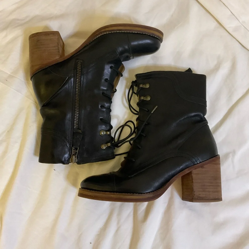 ❌ NEW LISTING ❌ J. Shoes Heeled Combat / Moto Boots - Picture 7 of 11